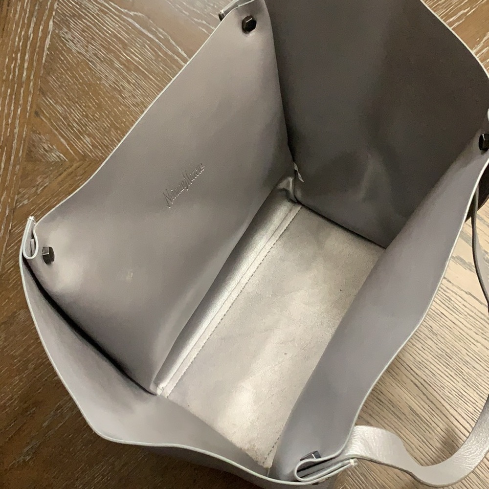 Neiman Marcus silver faux leather with handles tote bag - Picture 7 of 17